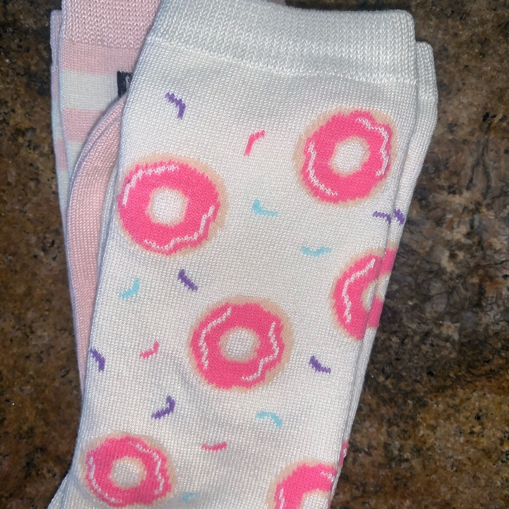 Donut Socks š© - Picture 4 of 4
